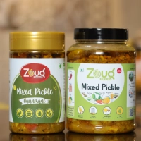  Zouq Mixed Pickle in Mustard Oil – 800g Jar | Traditional Desi Achar with Authentic Taste
