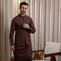  Classic Brown Men’s Waistcoat Set