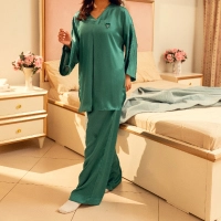  Silk Pajama Set Women Green Satin Sleepwear Luxury Night Suit Silk PJ Set Wholesale Supplier Pakistan