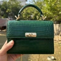  Luxury Emerald Green Croc-Embossed Mini Handbag - Elegant Top Handle Bag with Gold Chain