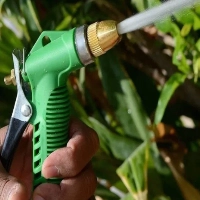  Plastic Hose Nozzle Water Lever Spray for Home Garden Green Plastic Water Sprayer Garden Irrigation Tool Handheld Hose Spray Nozzle for Plant Watering Lawn Care Outdoor Cleaning Nursery Applications and Household Watering Use